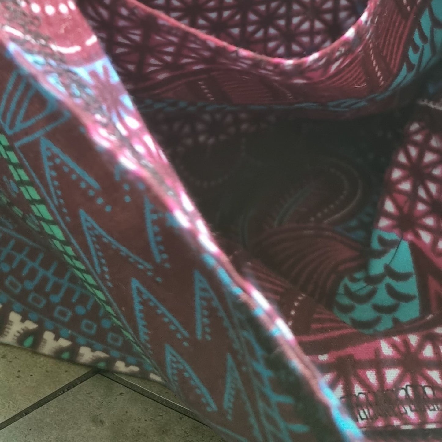 Soft Bucket Bag. Hobo Bag. African Ankara - Dashiki print