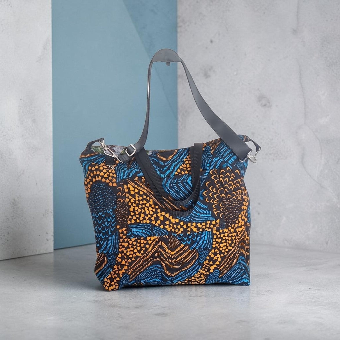 The Traveller – Quilted 'Wavy Shells' Oversized Travel Bag with Handles