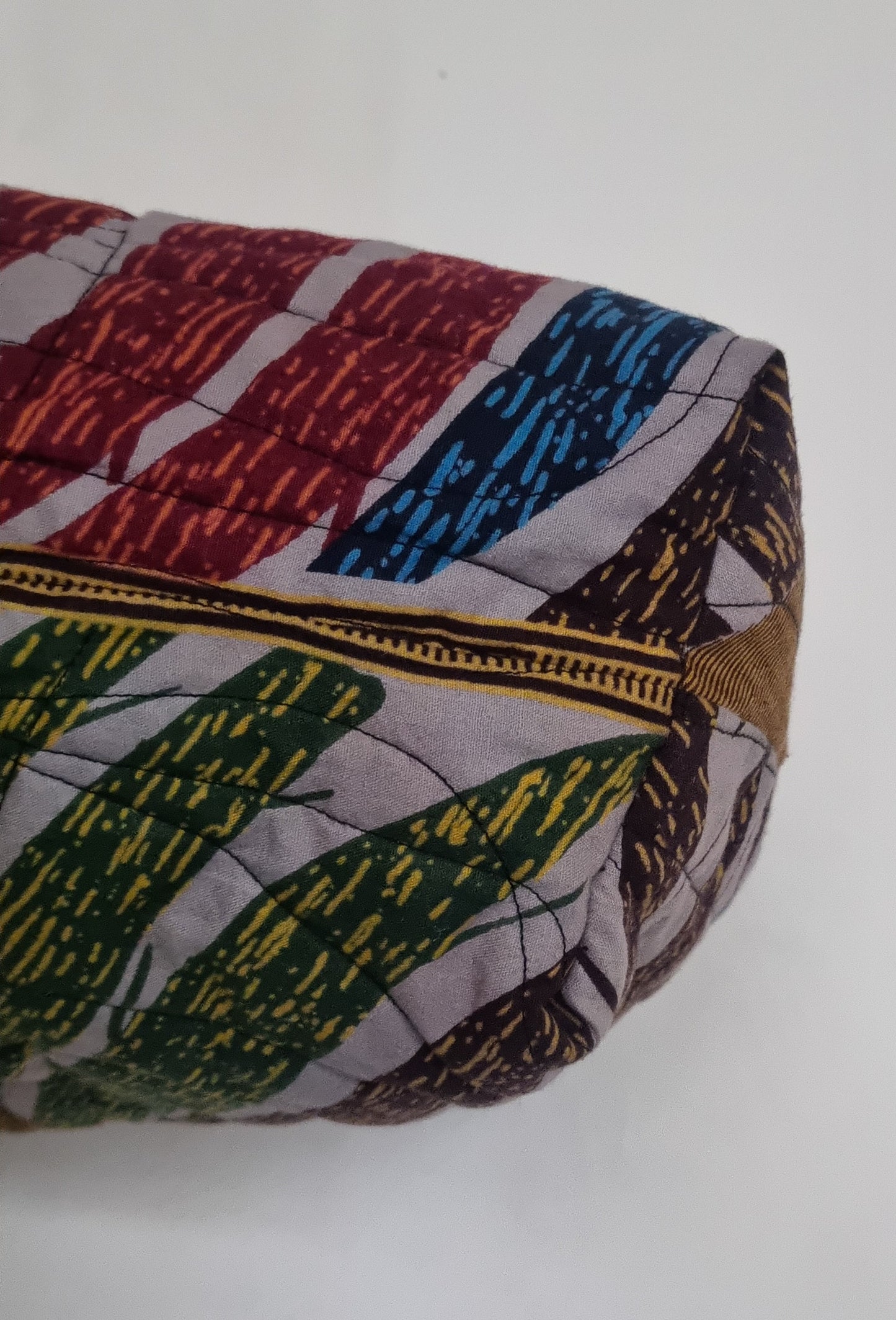 The Traveller – Quilted 'Leaves' Oversized Travel Bag
