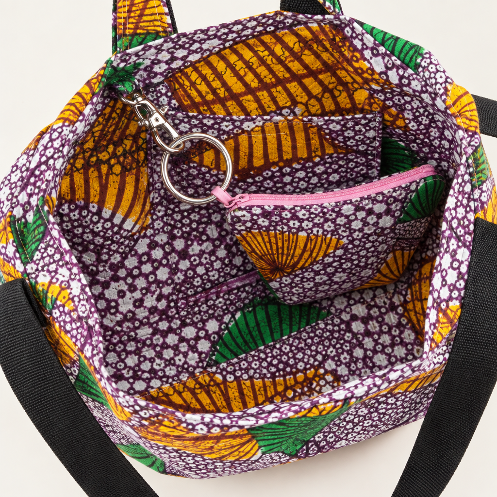 Bag interior detail